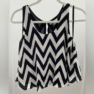 Flowy Black and White Chevron Striped Tank Top
